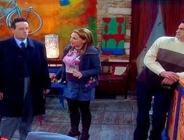 Φέρτε την πίσω: Ο «εναλλακτικός» χαρακτήρας που πρέπει να παίζει στο νέο «Καφέ της Χαράς» (φωτό)